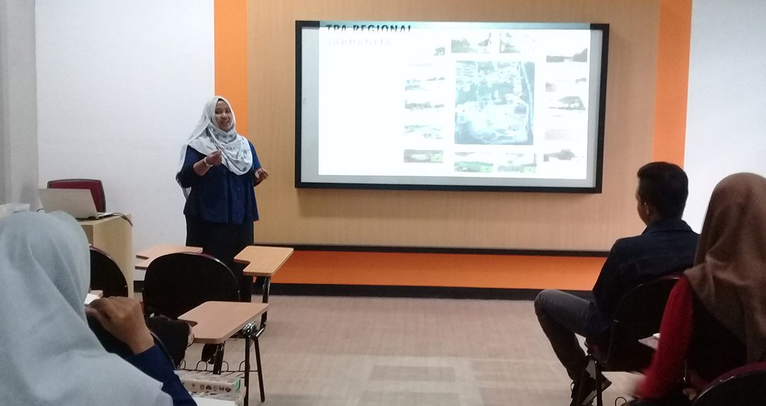 Peduli Lingkungan, UISI Adakan Kuliah Tamu Manajemen Pembuangan Limbah